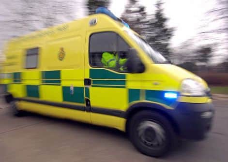 EMAS Ambulance EMN-160107-124652001