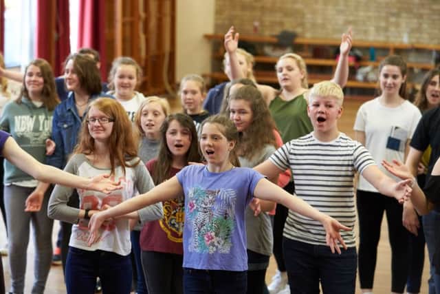 Pupils in Horncastle were given a taste of the opera EMN-160627-120721001