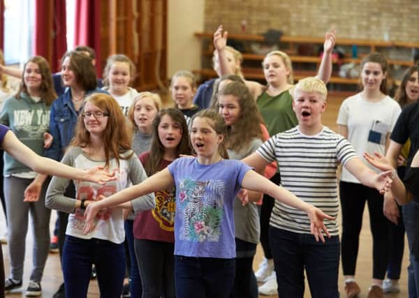 Pupils in Horncastle were given a taste of the opera EMN-160627-120721001