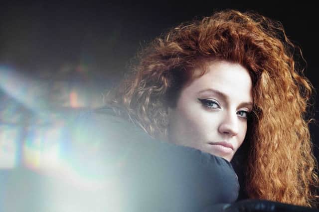 Jess Glynne EMN-160628-164431001