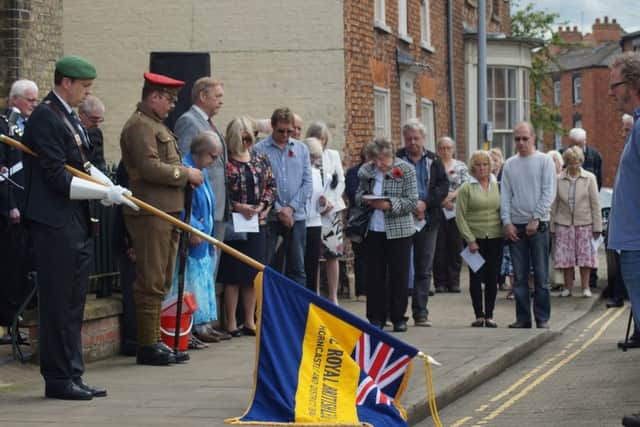 Somme Commemoration at Horncastle EMN-160407-091838001