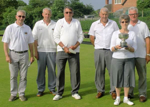 The bowls winners.