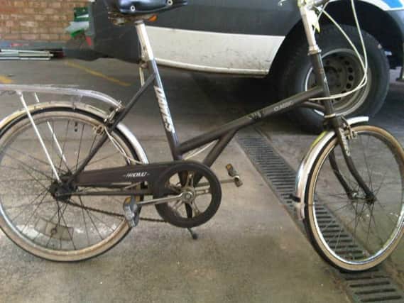 Do you recognise this bicycle? ANL-161207-145228001