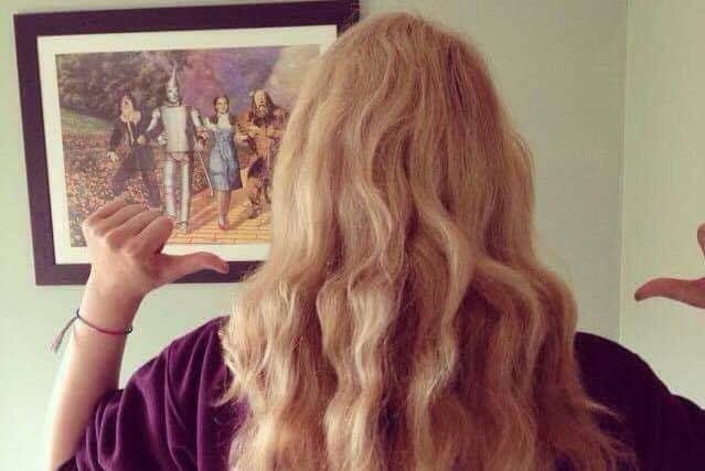 Kirstey before with her long blonde hair