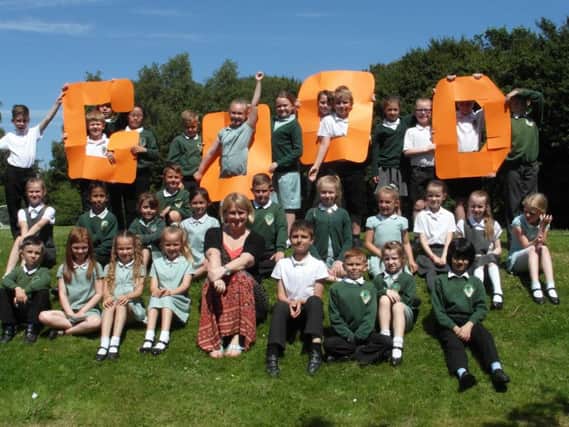 Seathorne Primary School celebrate their Oftsed report