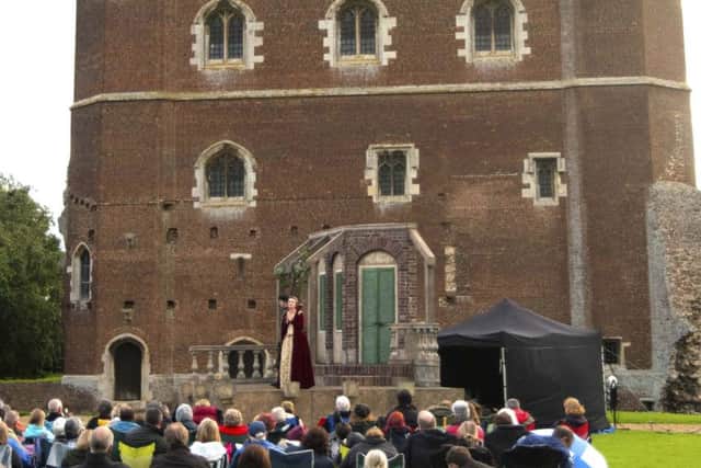 Shakespeare at Tattershall Castle EMN-160718-081533001