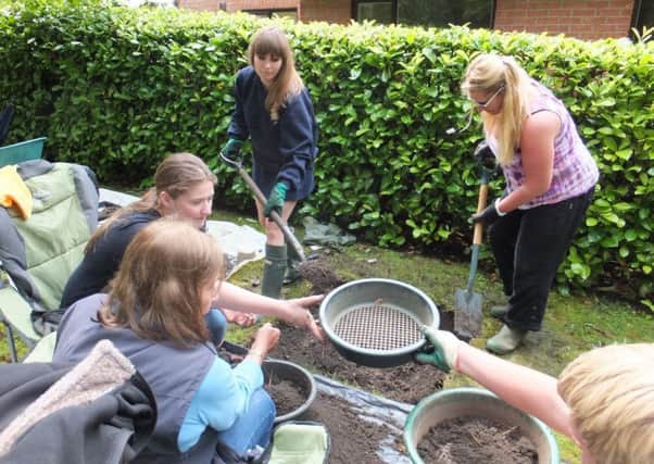 Get involved in a community archaeology dig in Heckington. EMN-160721-150437001