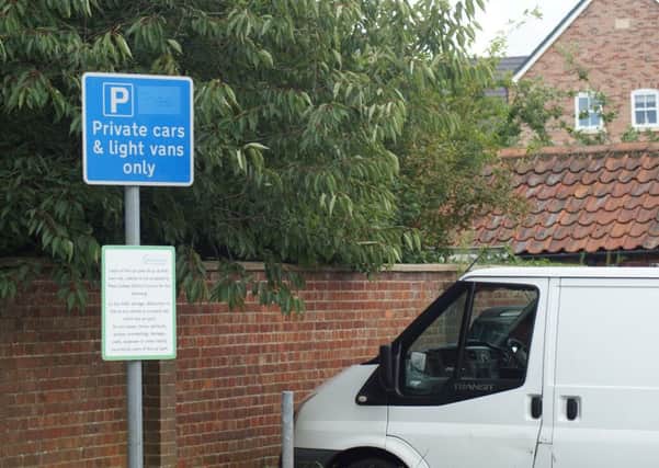 Calls for a group to look at parking charge effect EMN-160808-154644001