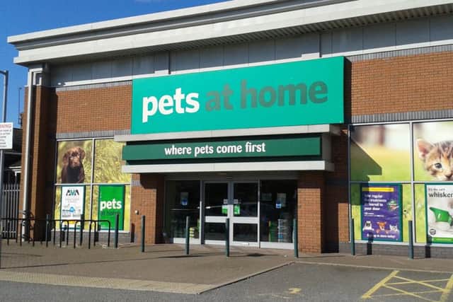 Pets at Home, in Boston. EMN-160408-091640001