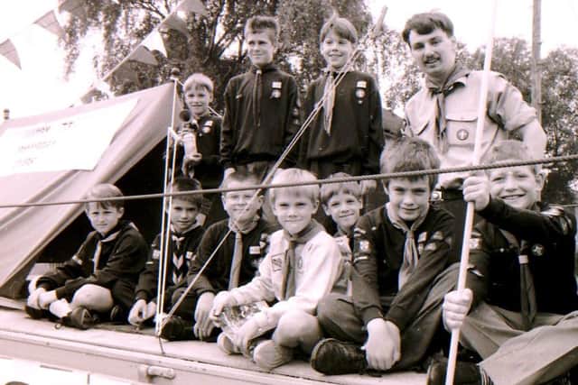 Sleaford Scouts on their carnival float in 1991. EMN-160308-153213001