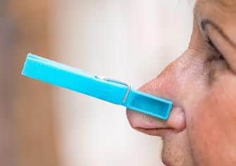 Bad smells in Horncastle EMN-160815-135958001
