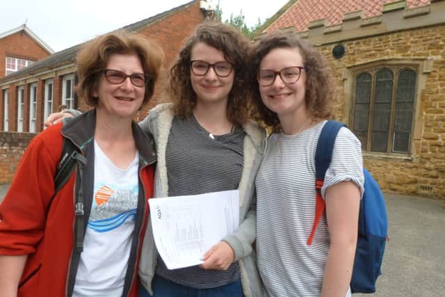 Caistor Grammar School A-levels EMN-160818-170832001