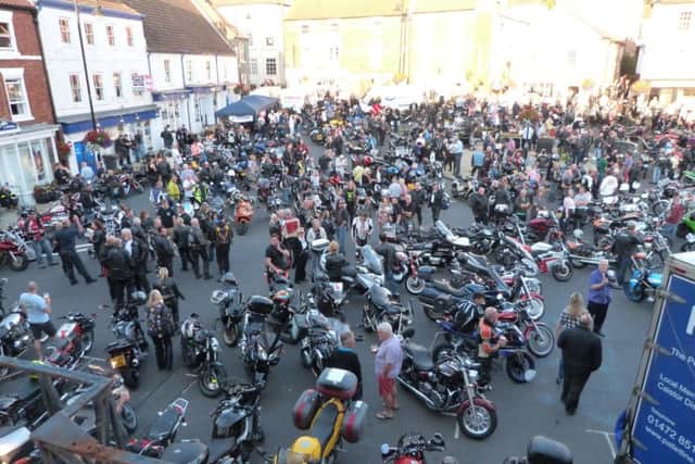 Bikes filled caistor Market Place EMN-160825-131624001