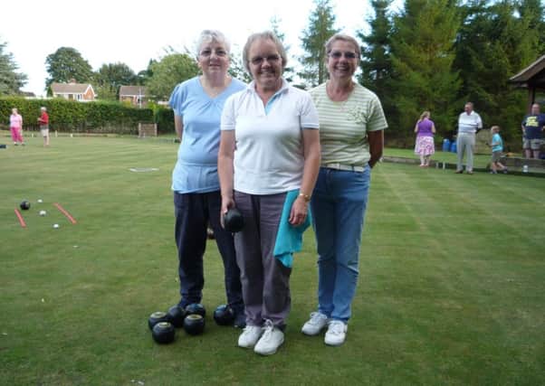 Bowling day for Binbrook and District WI members EMN-160809-120912001