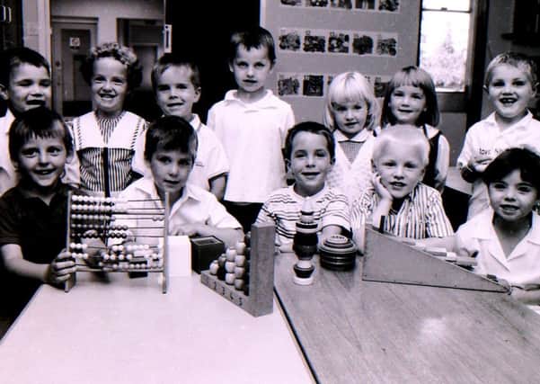 New starters at Heckington Primary School in 1991. EMN-160909-104533001