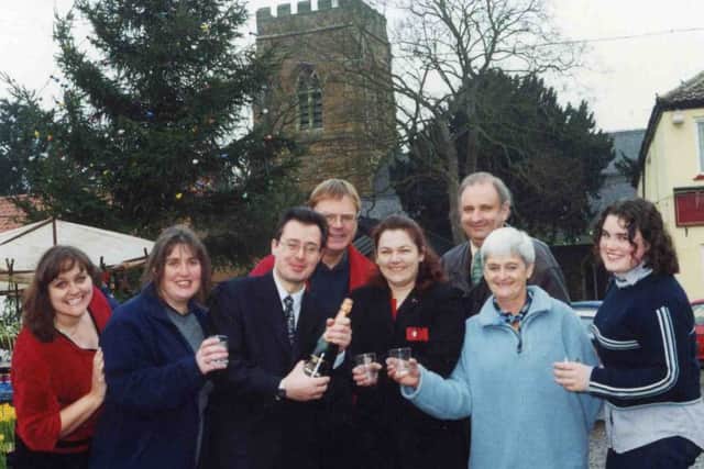 Rasen Mail team celebrates the new millennium EMN-160919-090516001