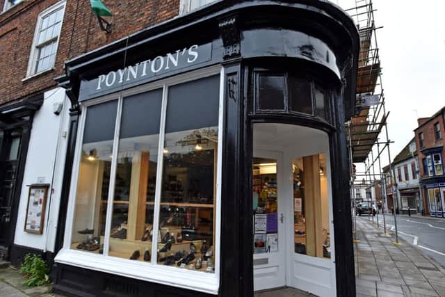 Poyntons.