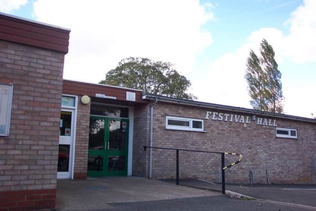 Festival Hall at Market Rasen EMN-160930-123607001