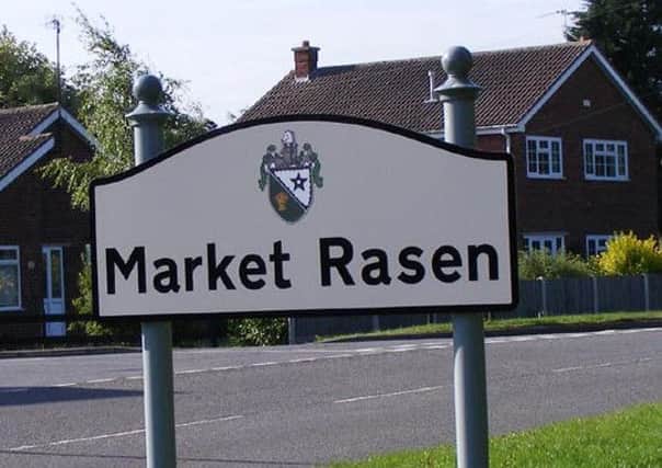 Market Rasen EMN-160110-082313001