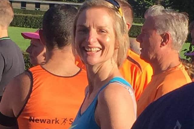Katy Marris broke the 1hr 50mins barrier on her half-marathon debut EMN-161010-112730002