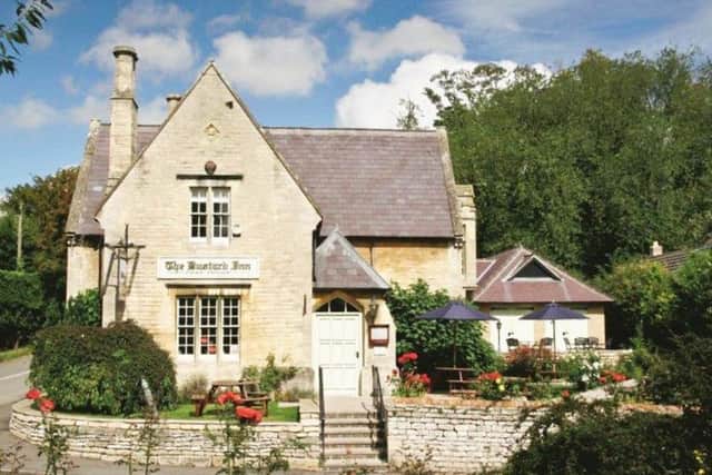 The Bustard Inn, Rauceby. EMN-161018-135828001