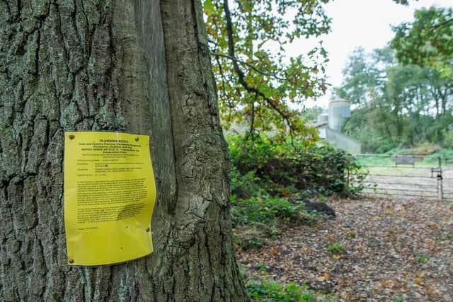 Planning notice at the Kirkby Lane site EMN-161031-105922001