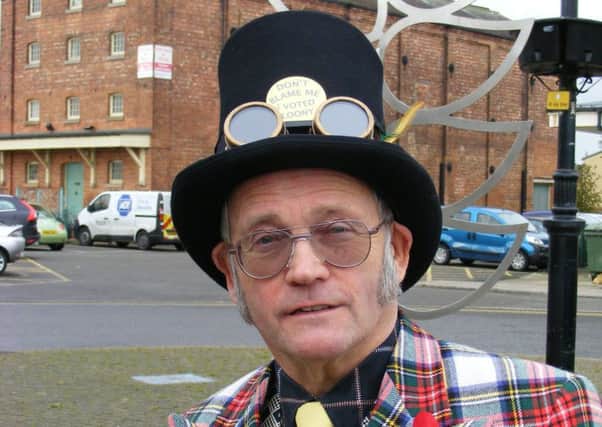 Peter E. Hilll, AKA The Iconic Arty Pole of the Monster Raving Loony Party. EMN-161011-164403001