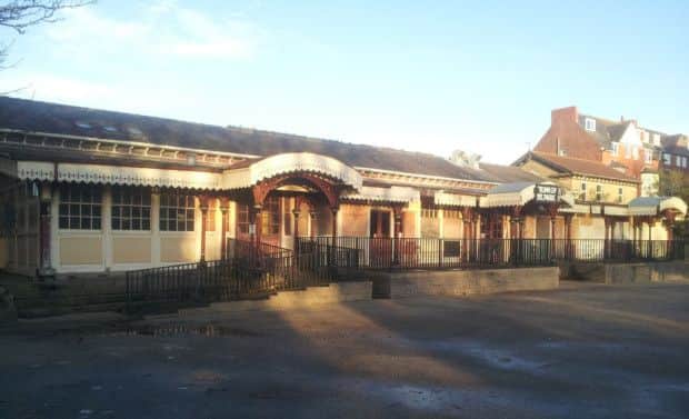 The dilapidated  pavilion in Tower Gardens, Skegness, that could be replaced if a bid for funding by Skegness Town Council  is successful. ANL-161117-155930001