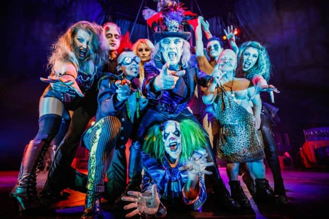 Circus of Horrors EMN-161122-091838001