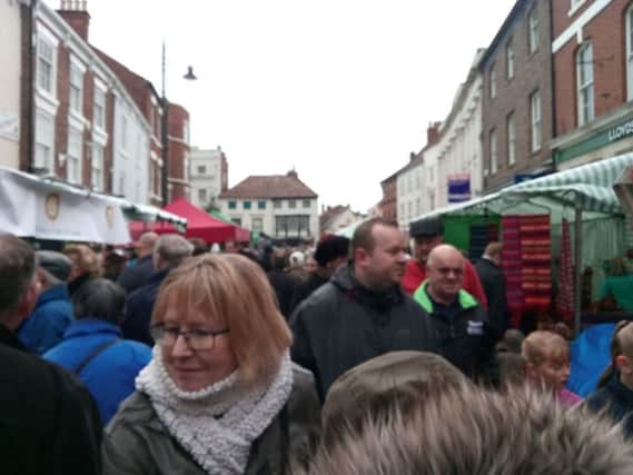 Louth Christmas market. ANL-161127-141241001
