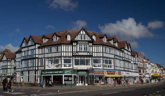 Grosvenor House Hotel, Skegness. ANL-160712-081309001