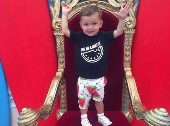 Teddy - the son of actor Adam Thomas - supported his father while dressed in Oh Arthur clothing. TCigI61HecdmRaLr5w2h