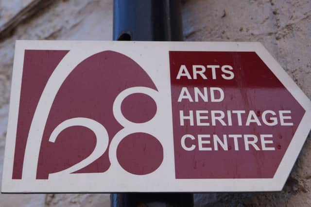 Caistor Arts and Heritage Centre EMN-160912-234814001