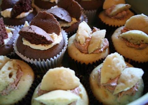 Cakes EMN-161012-173446001