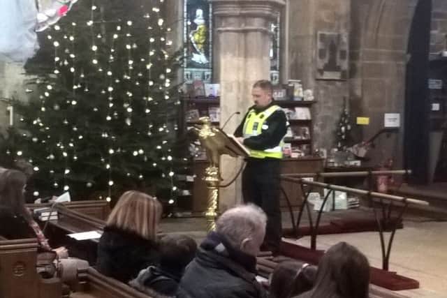 Christmas shoppers service at St Mary's Church EMN-161222-125854001