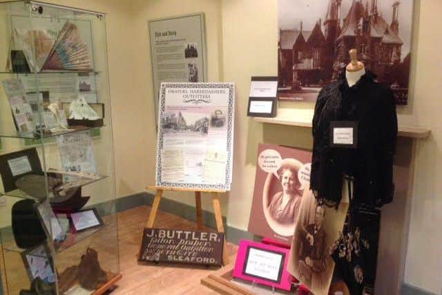 A small display of artefacts from Sleaford Museum on show at Navigation House. EMN-161229-132200001