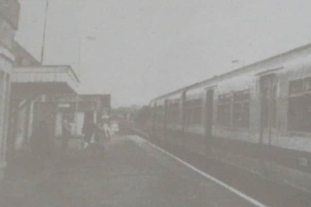 Nostalgia 1991 EMN-170901-153723001