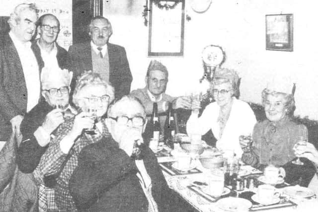 Nostalgia 1989 EMN-171001-082813001