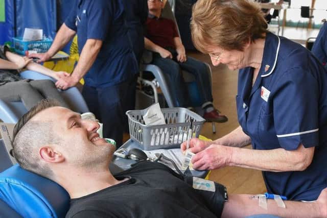 Make a resolution to give blood EMN-170201-120128001