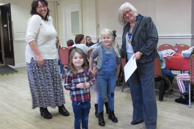 The Inner Wheel Club of Woodhall Spa treated some young carers to the cinema and lunch EMN-170113-102659001