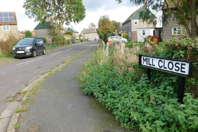 Armed police swooped on Mill Close in Billinghay in response to the firearms threat last October. EMN-171101-153918001