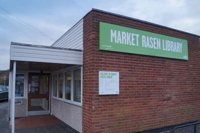 Market Rasen Library EMN-170116-112418001