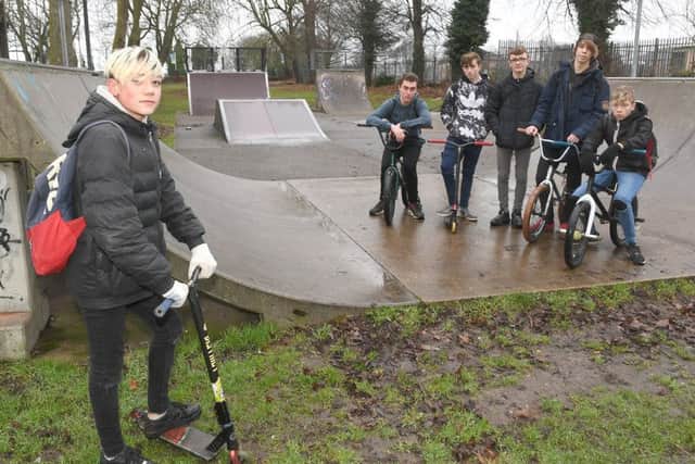 13-year-old Hazel Summerfield who has started a petition to get a new skatepark in Boston. Pictured near old skatepark on Skirbeck Road are L-R Hazel Summerfield 13, Brandon Wheatley 17, Guy Bagshaw 14, Jack Baines 14, Kajtek Fedkowicz 16 and Kyle Taylor 15.