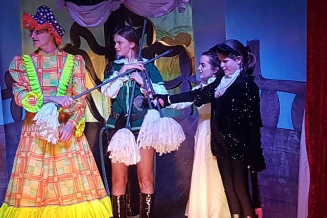 The New Maltby Players are putting on Dick Whittington.