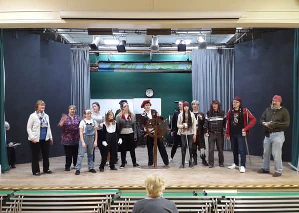 The cast of The Pirates of Spilsby Quay. EMN-170302-091334001