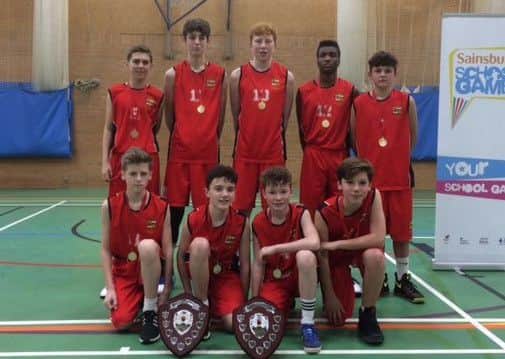Carre's Grammar School Under 14s EMN-170602-180345002