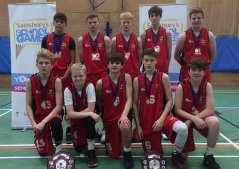 Carre's Under 16s champions EMN-170602-180356002