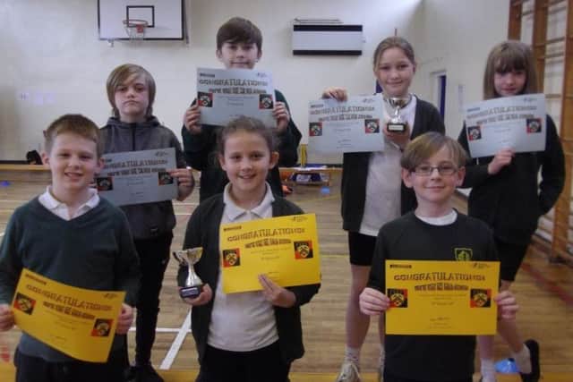 Lacey Gardens won the large schools session EMN-170203-153312002