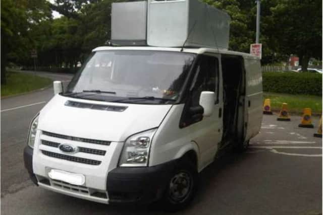 The scrap van stopped by police. EMN-170329-161033001