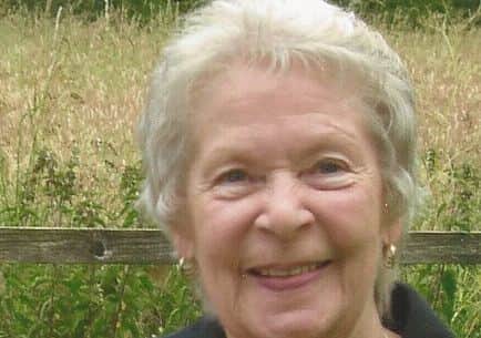 Clarice Key EMN-170304-203406001